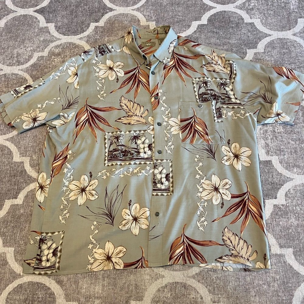 Natural issue 100% viscose tropical Hawaiian button down shirt size xl floral